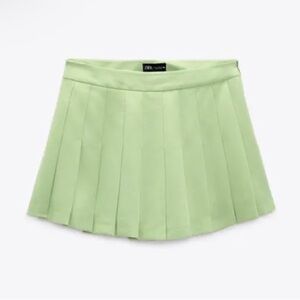 Zara Light Green Pleated Mini Skirt Size XS NWT
